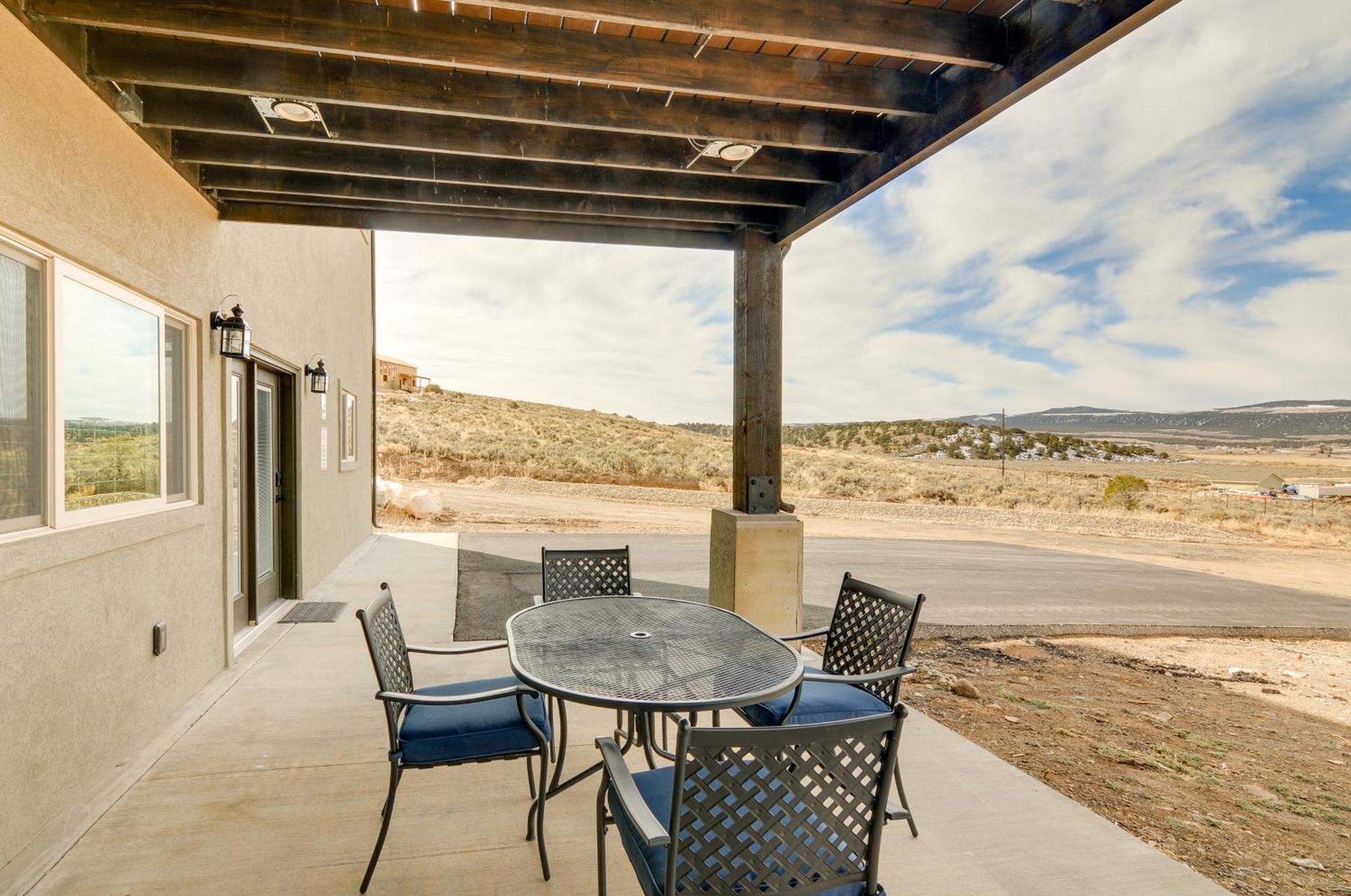 Ranch Escape With Patio About 21 Mi To Bryce Canyon Panguitch Exterior photo